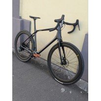 Гравійний велосипед 27,5" Merida Silex+ 6000  matt dark silver рама L 8,8 кг